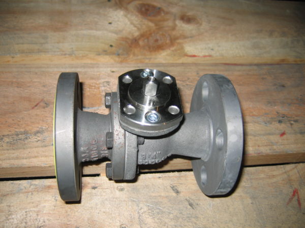 Carbon steel A216 WCC ball valve, ANSI 300 flanged ends